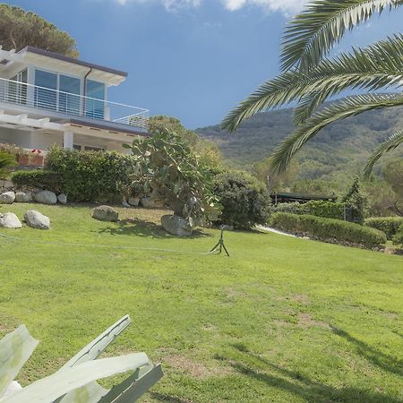 Villetta Biodola Beach Портоферрайо Экстерьер фото
